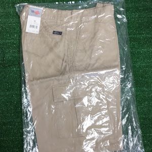 Men's Perry Ellis Cargo Shorts | size 32 waist